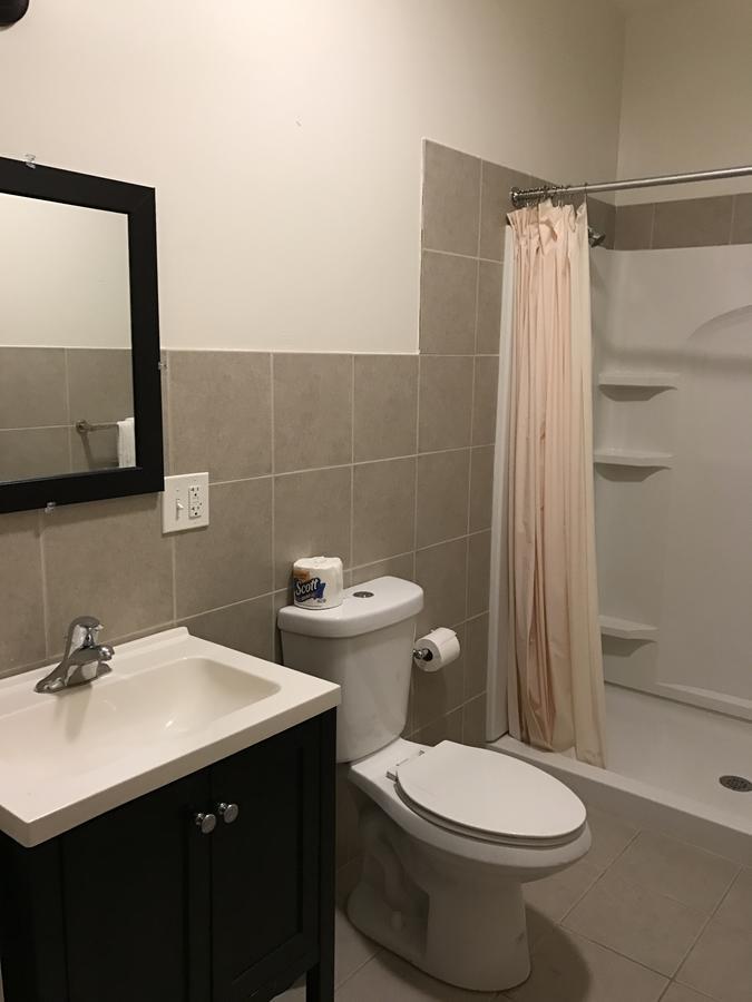 Waterbury Big Apple Motel Eksteriør billede