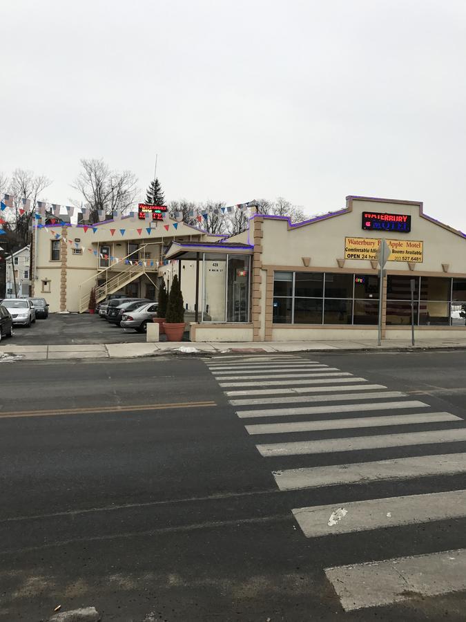 Waterbury Big Apple Motel Eksteriør billede